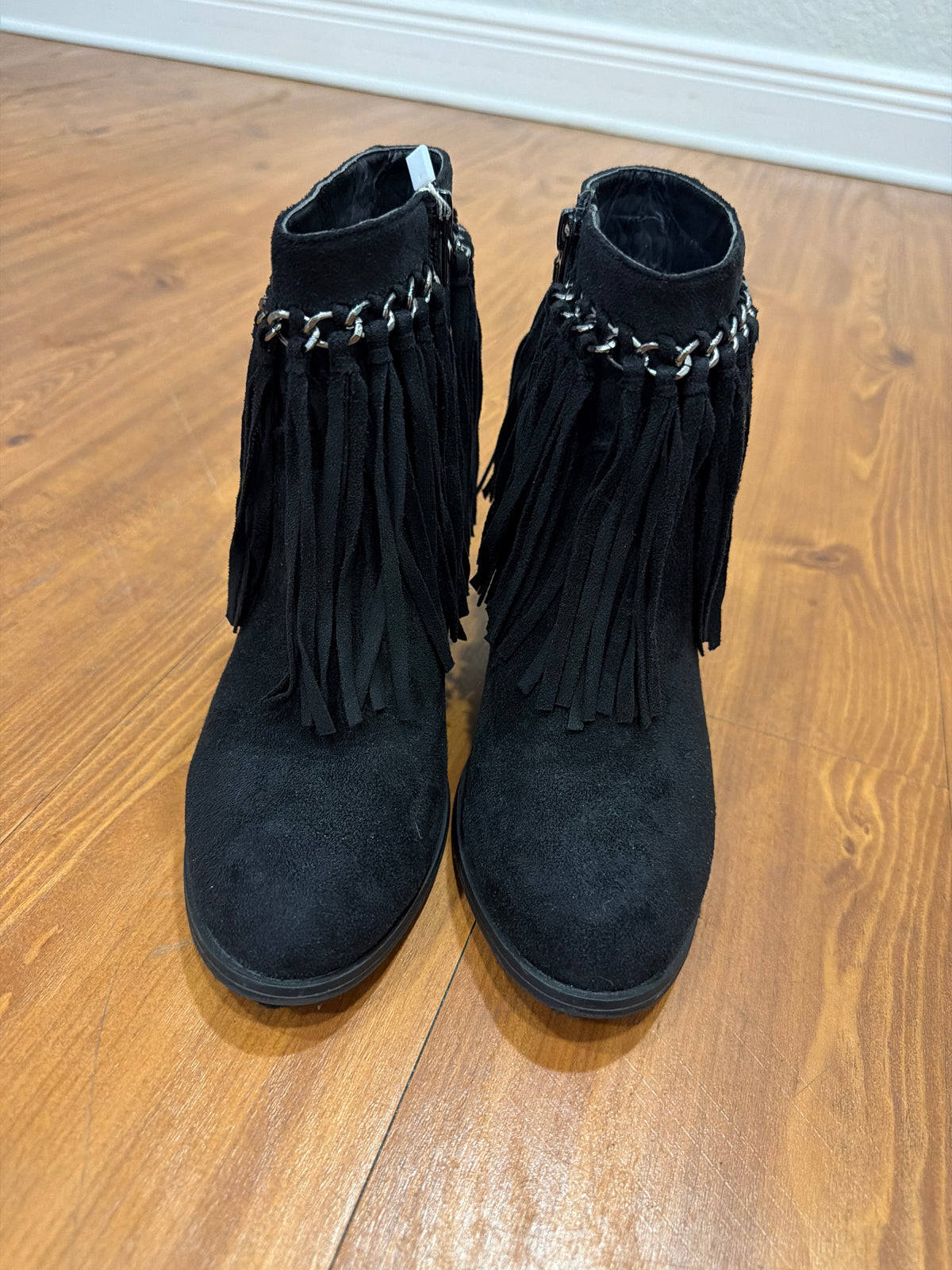 Pierre Dumas Fringe Booties - size 7