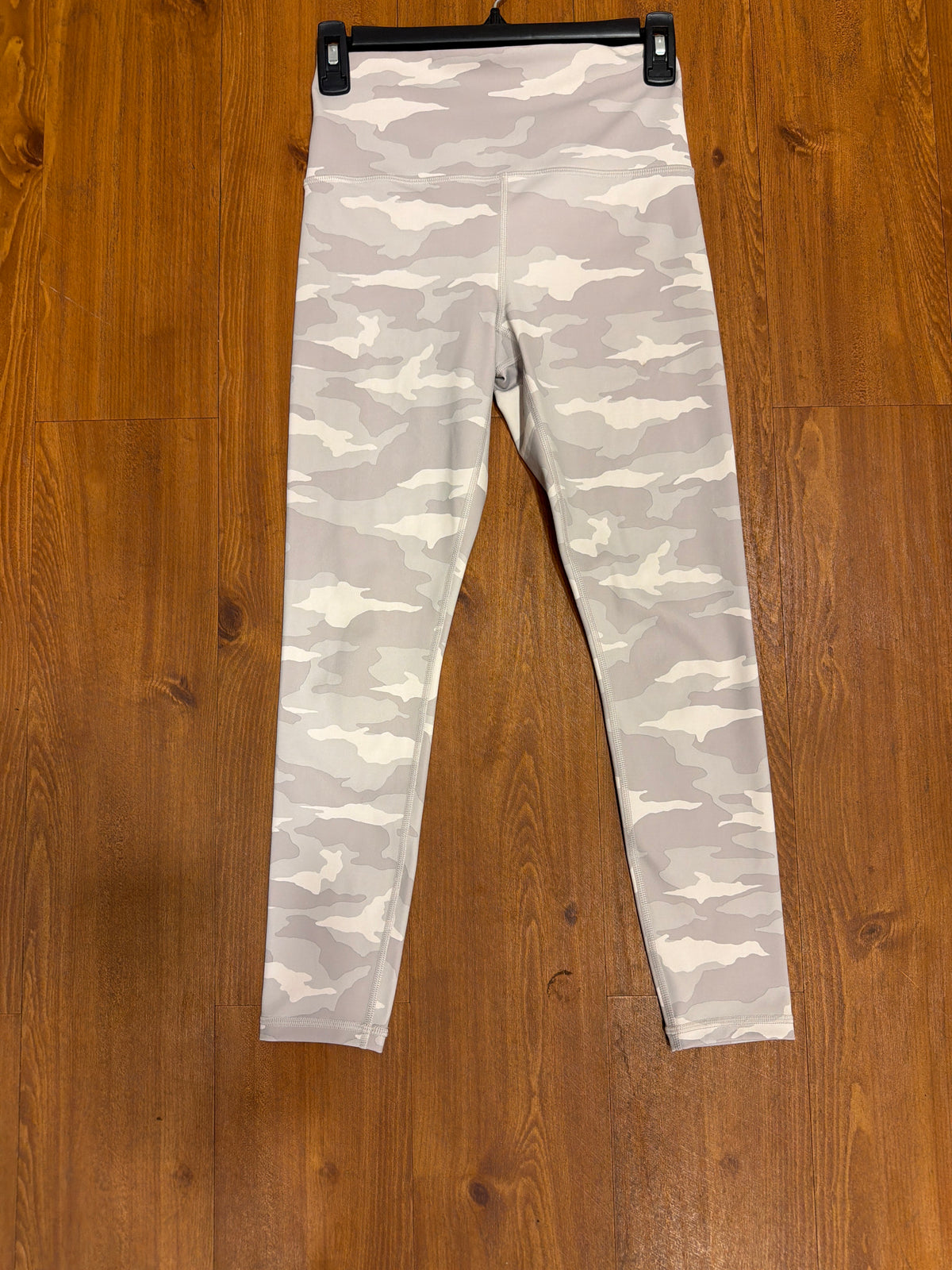 Athleta elation camo 7/8 legging - size XS￼
