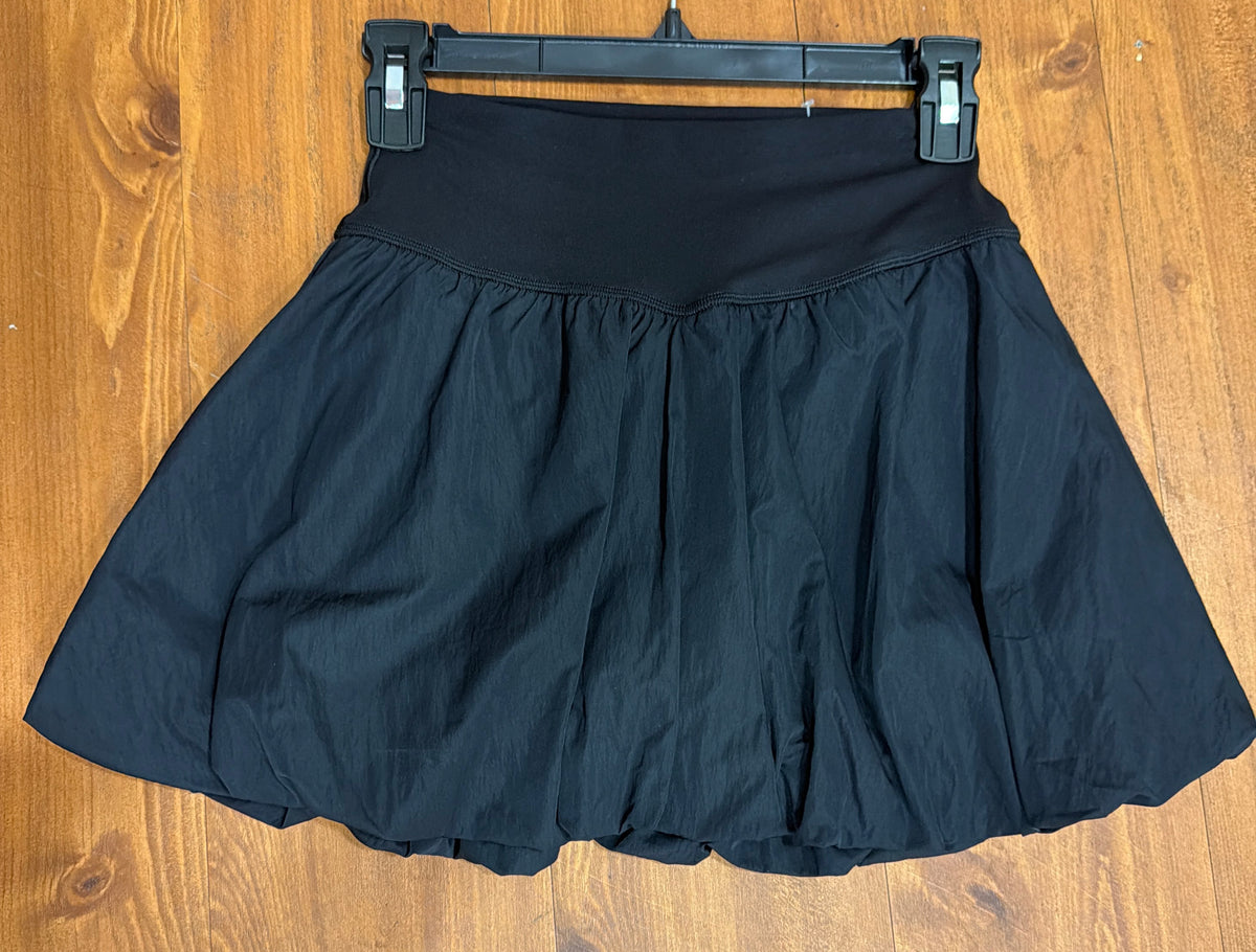 Aerie Offline Bubble Skort - size small (black)
