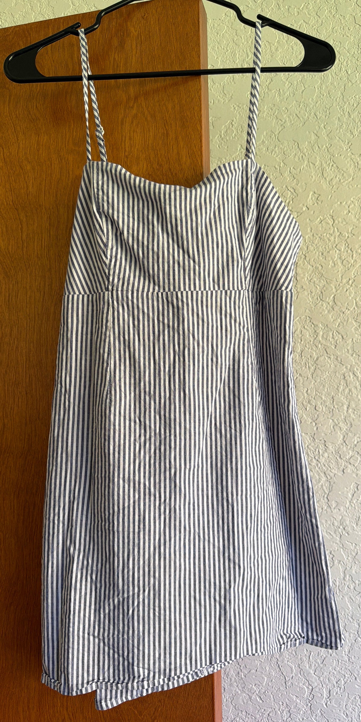 Kendall & Kylie Spaghetti Strap Dress Size Small