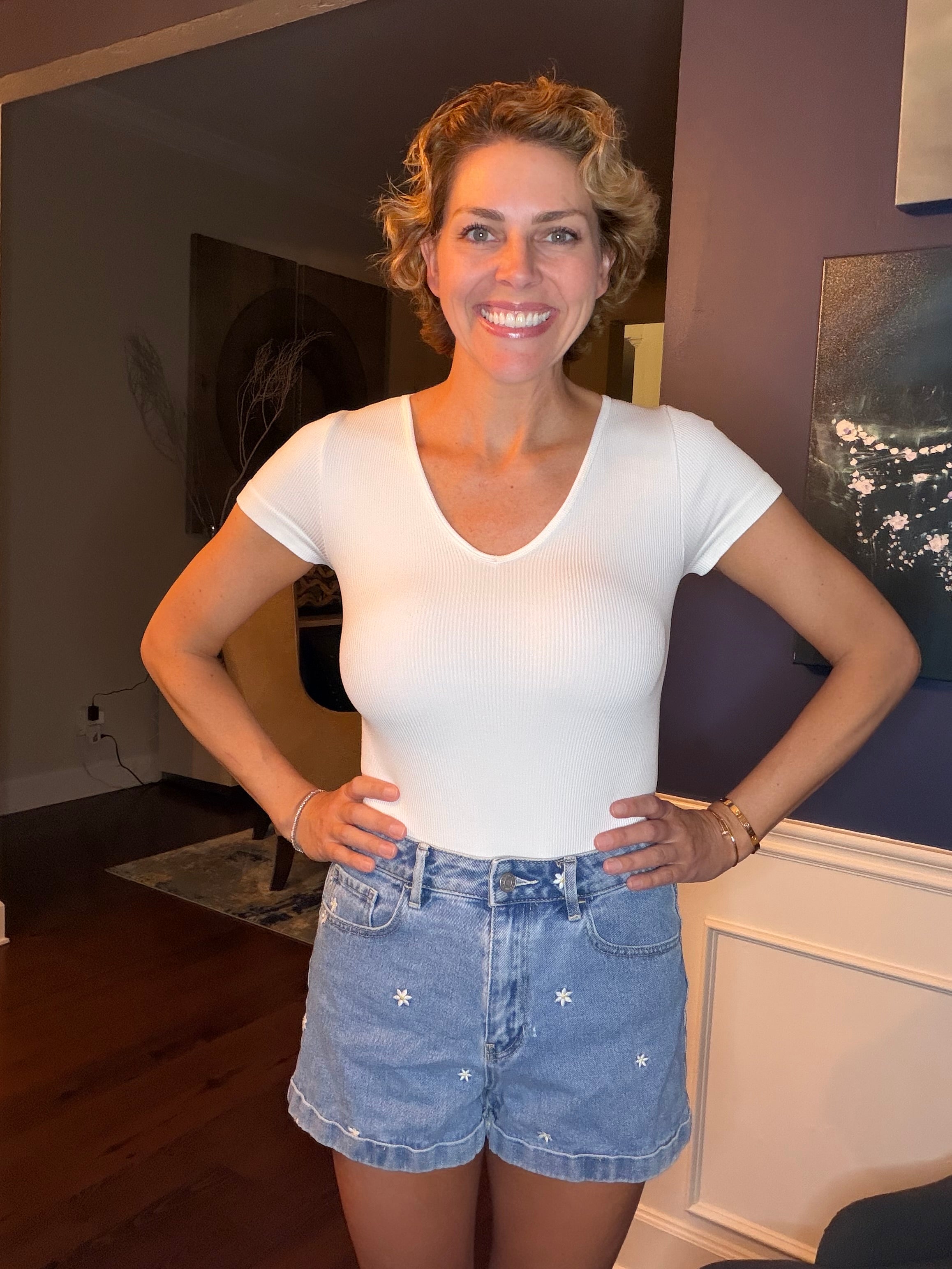 PAC Sun Daisy Denim “Mom Shorts” size 28
