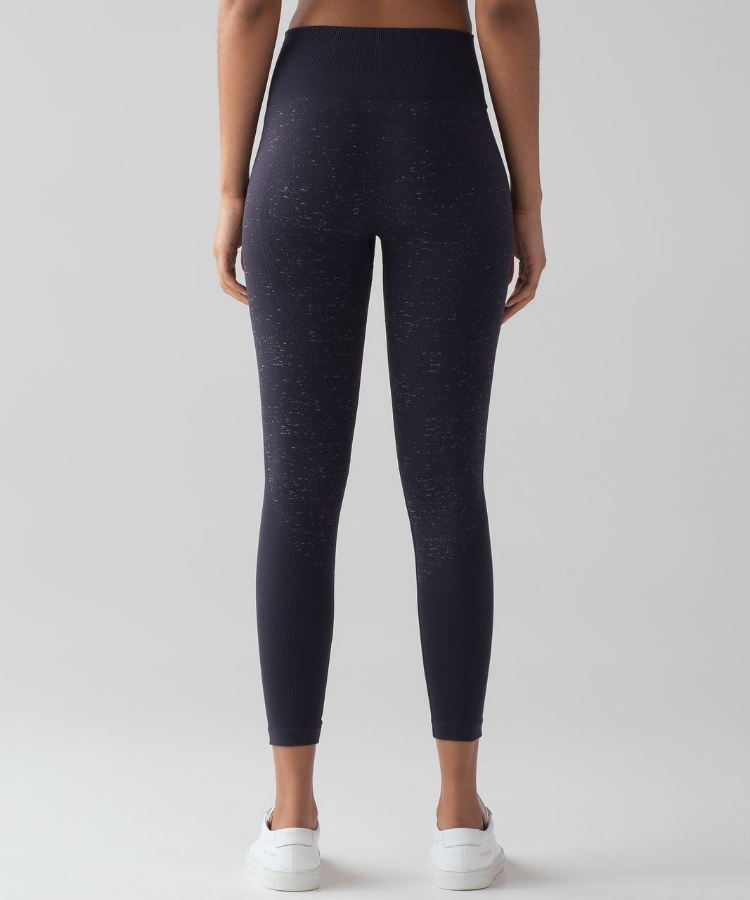 Lululemon Free to Flow Tight size 4
