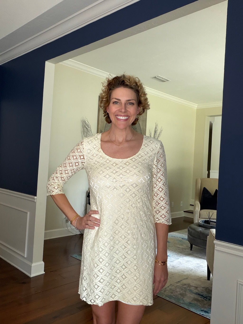 Francesca‘s Cream Lace Dress Size Medium