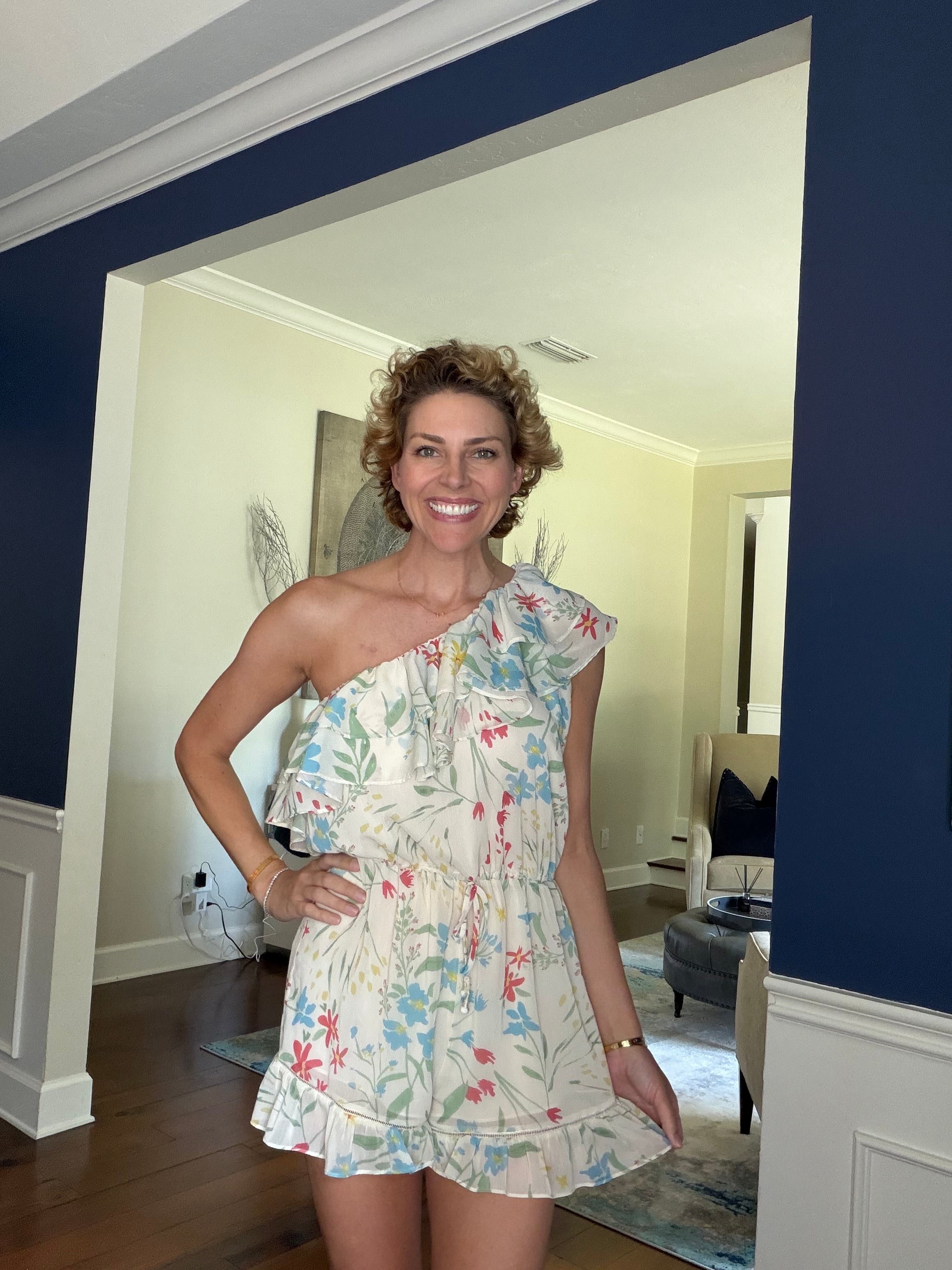 Tularosa One Shoulder Floral Cream Romper Size Medium