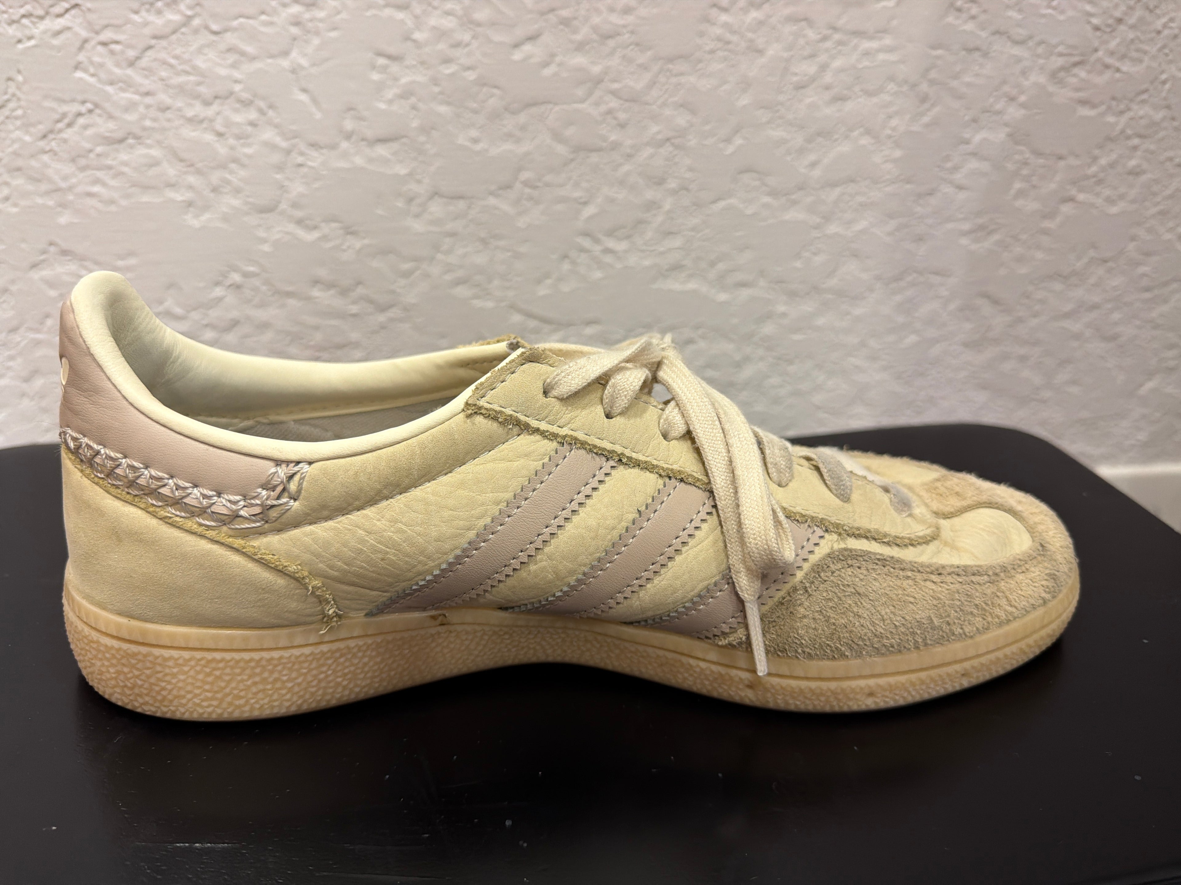 Adidas Originals Handball Special in “Cream White/Wonder Beige/Magic Beige Size 10