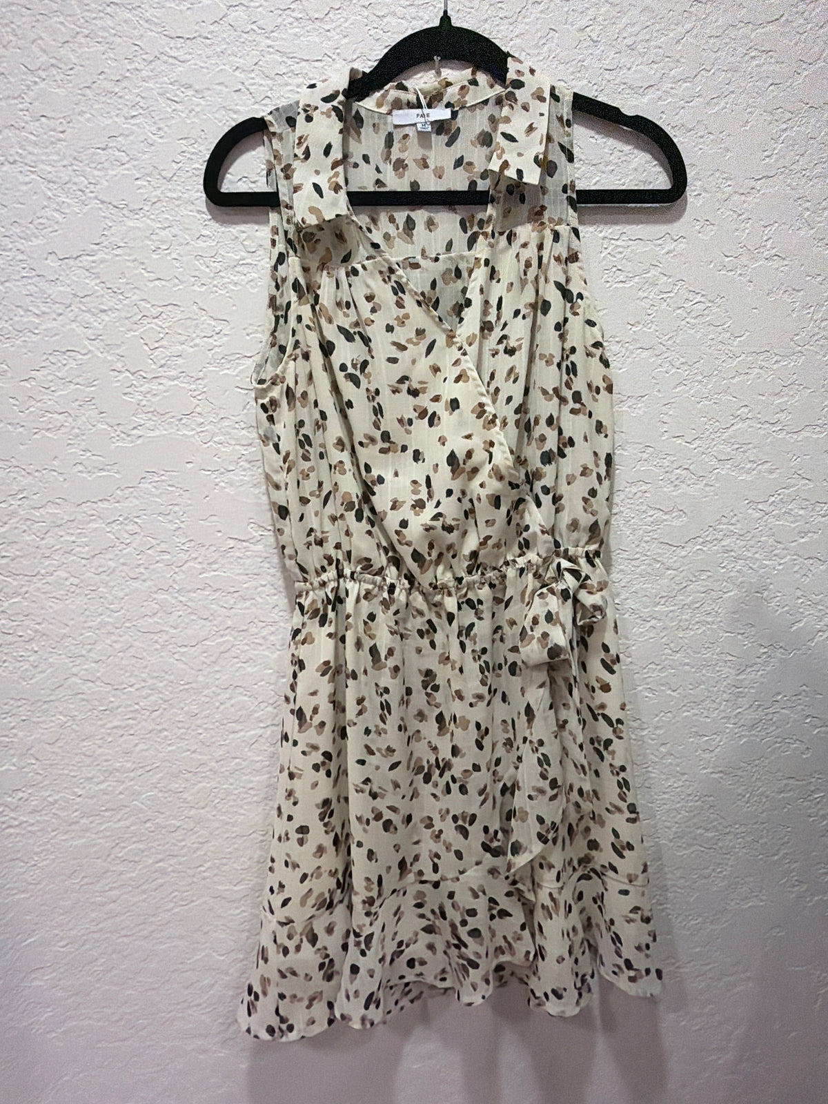 FATE Ruffle Tie Dress Size Medium