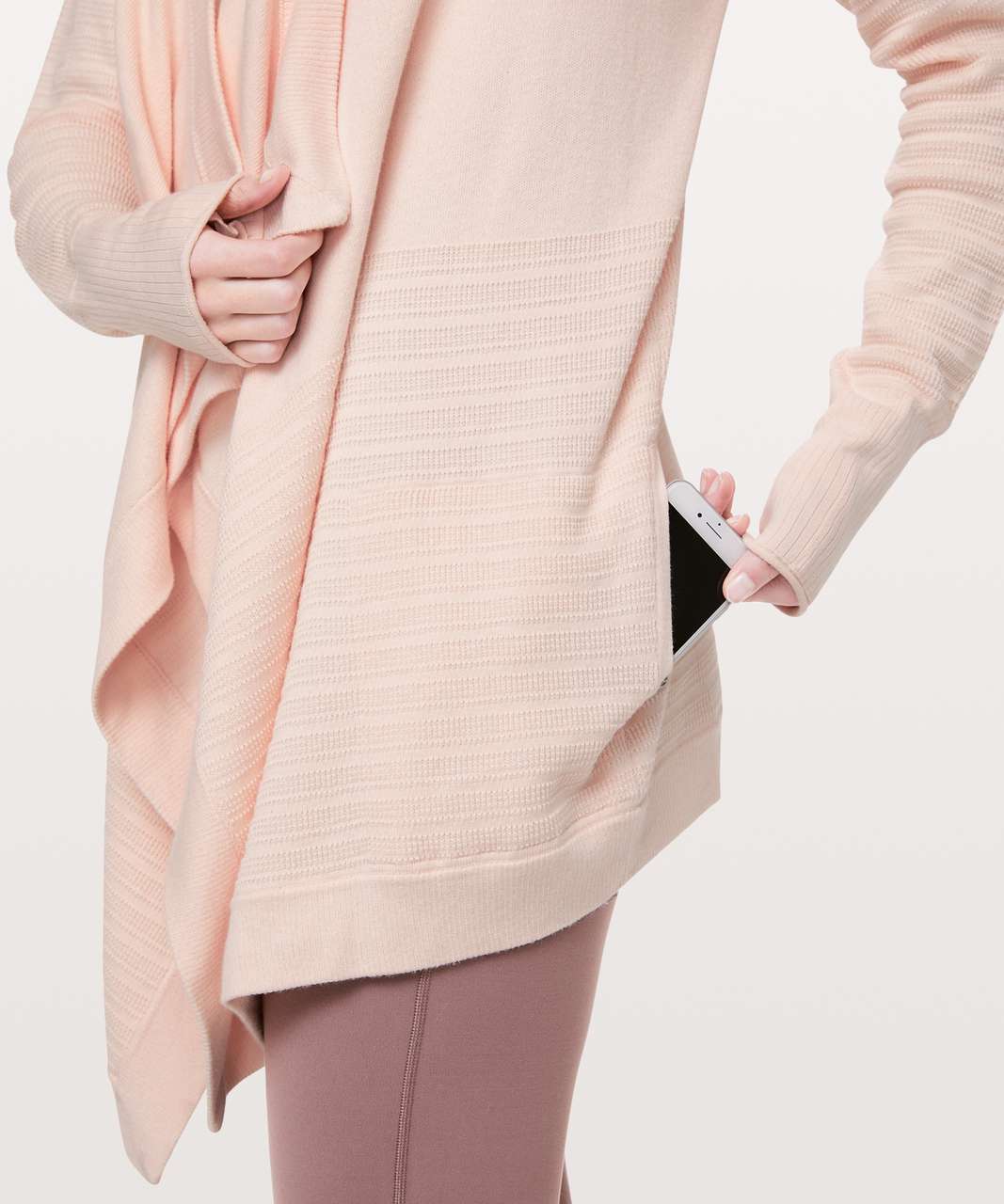 Lululemon “Find Your Calm” Wrap Size 6/8