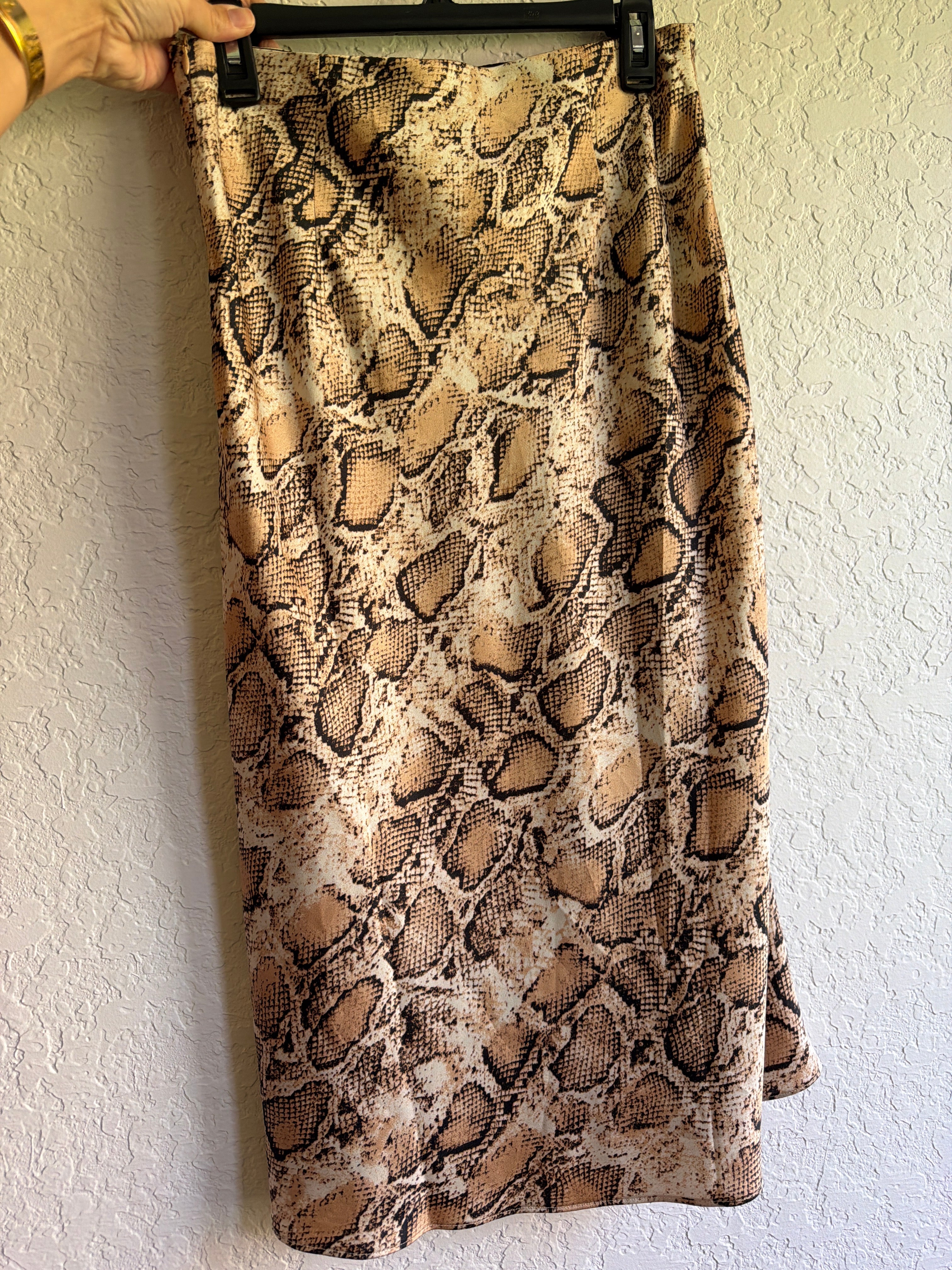 Aqua Brand Snakeskin Silky Midi Skirt Size M