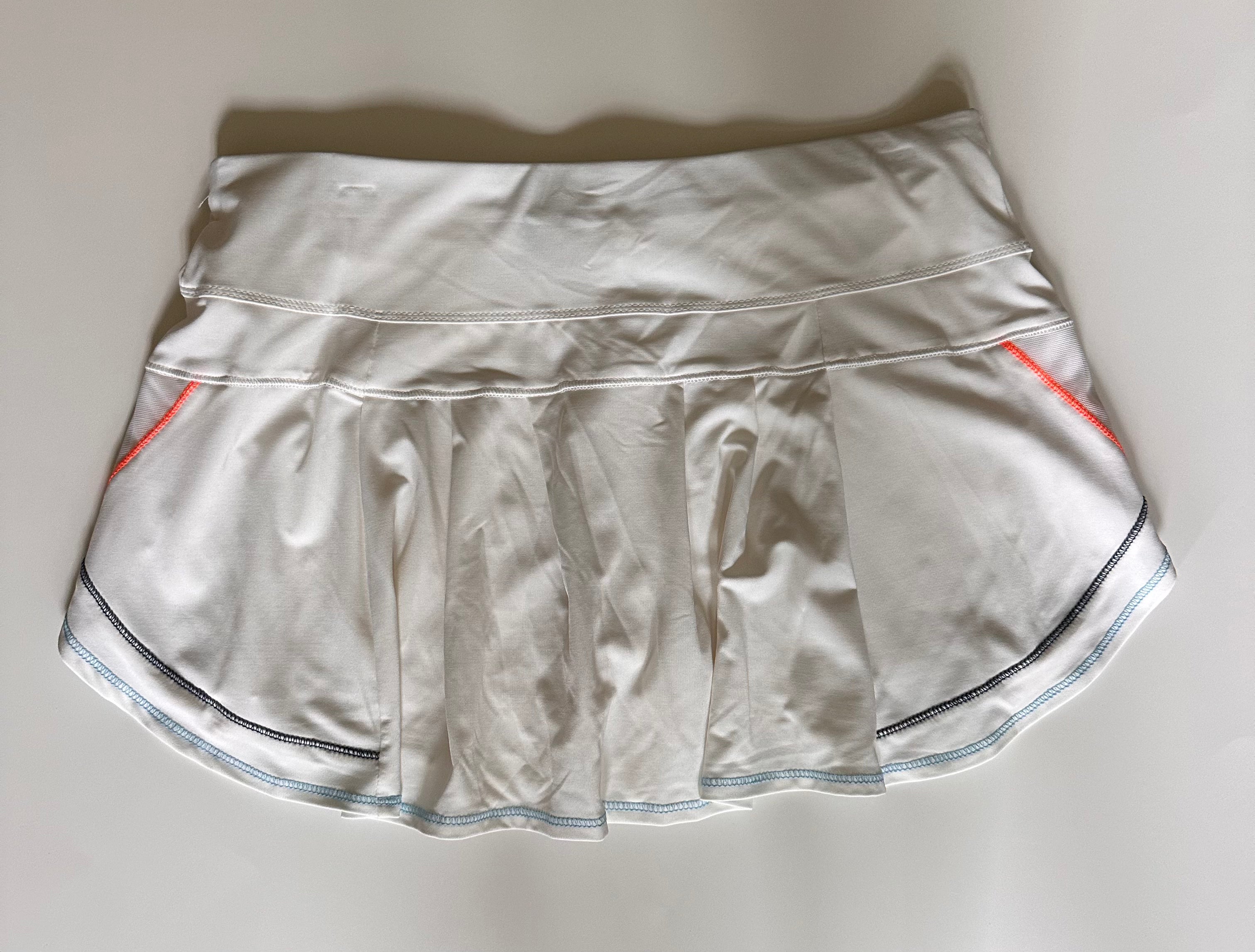 LUCKY IN LOVE TENNIS SKIRT (medium) white/blue/orange
