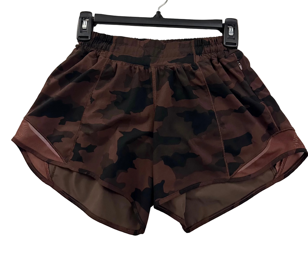 Lululemon Hotty Hot Shorts- size 4 Tall