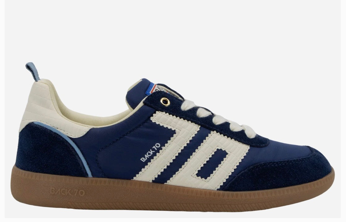 Back 70 Ghost N Sneaker NWT - size 36/5-5.5