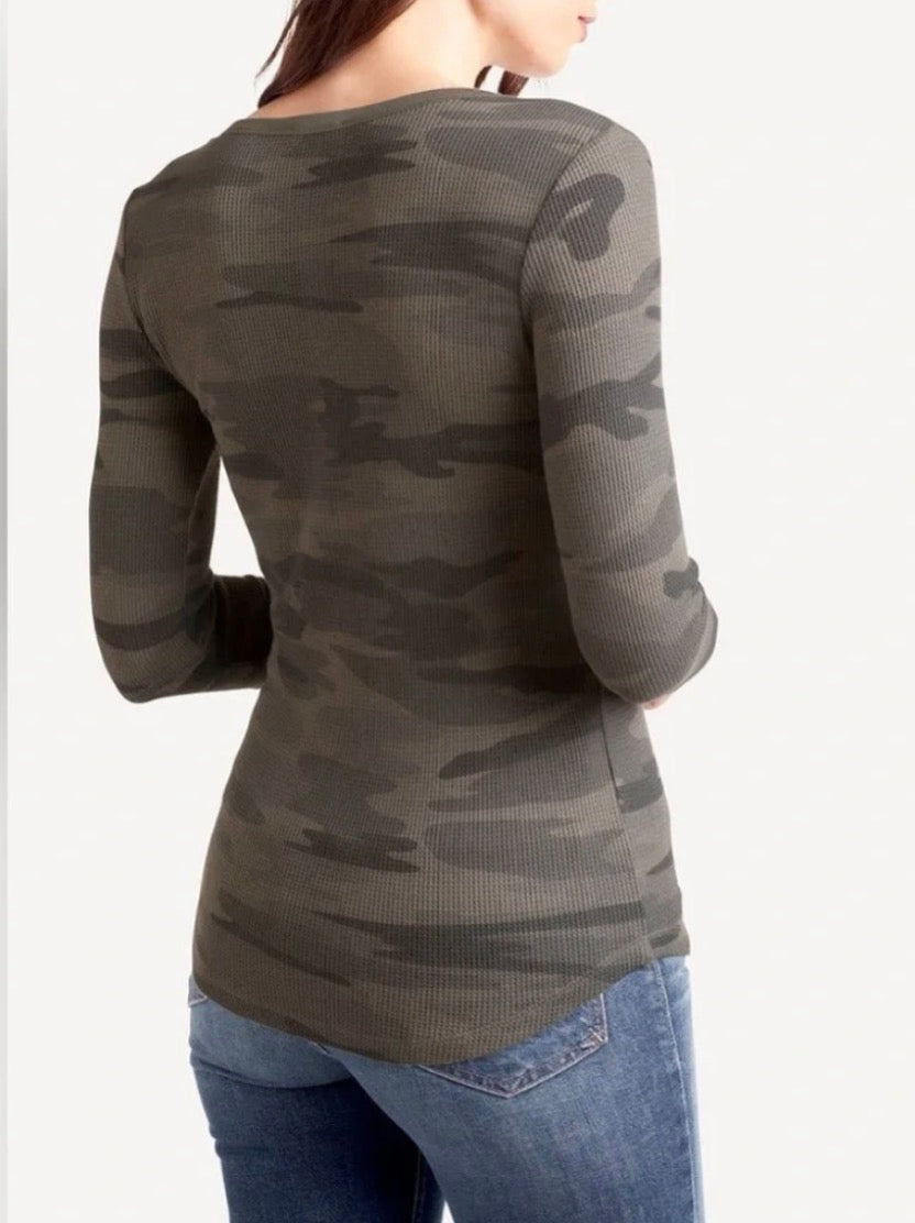 Splendid Henley Forever Camo - size medium
