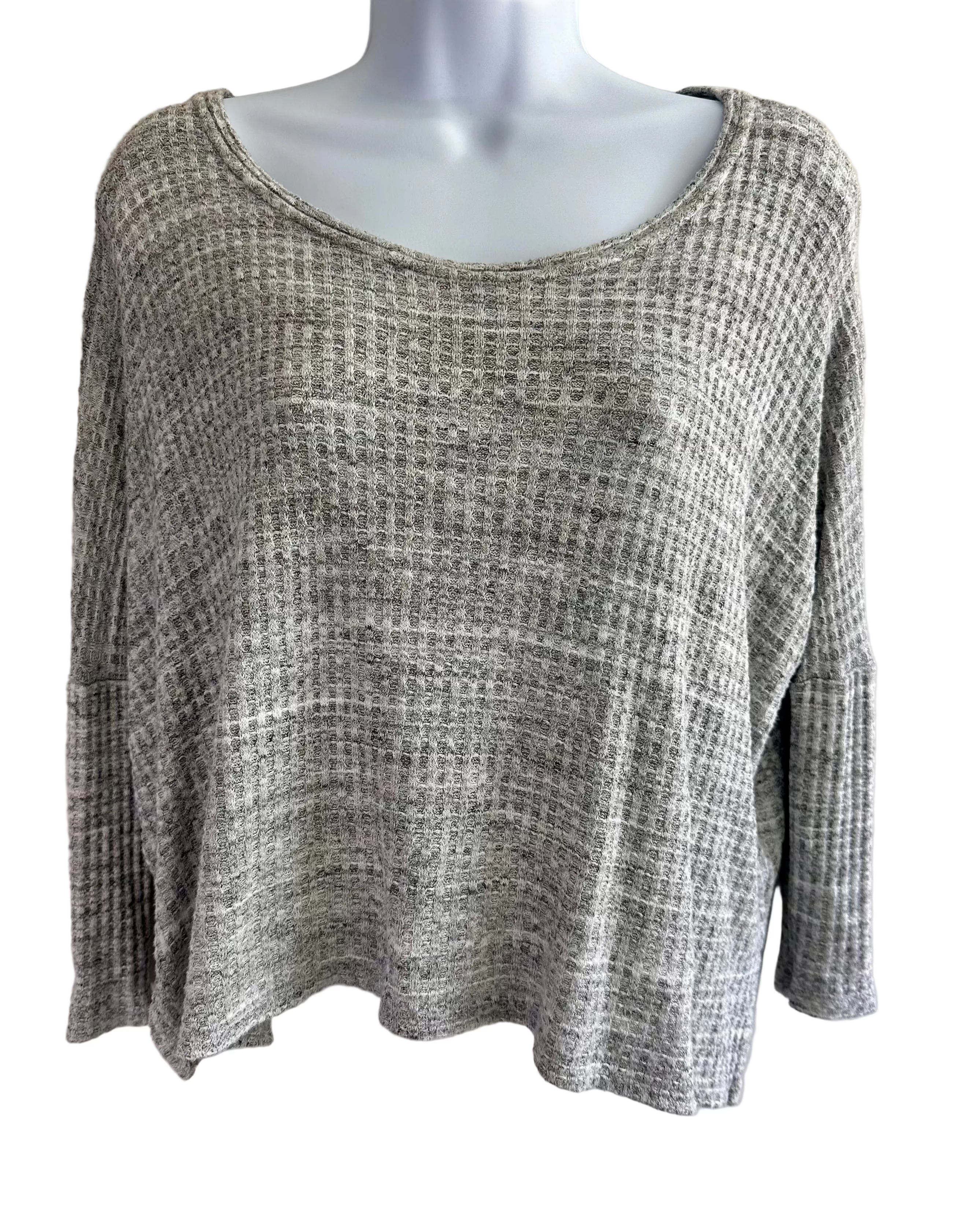 Graham & Spencer Cropped Waffle Knit- size small
