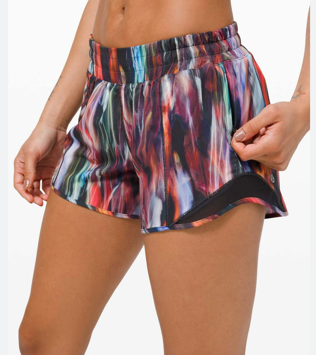 Lululemon Hotty Hot Shorts- size 4 Tall