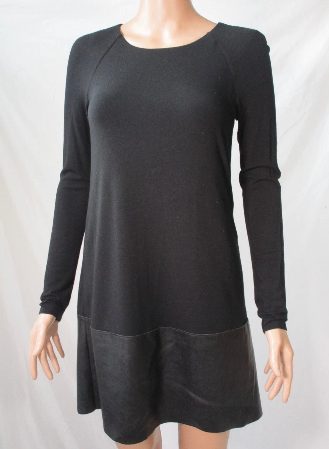 Bailey 44 Long sleeve Leather Trim Dress - size medium (Kim Chappell)