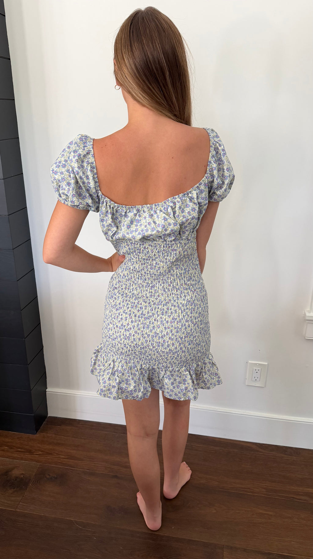 Storia Blue Floral Mini Dress Size Large (juniors)