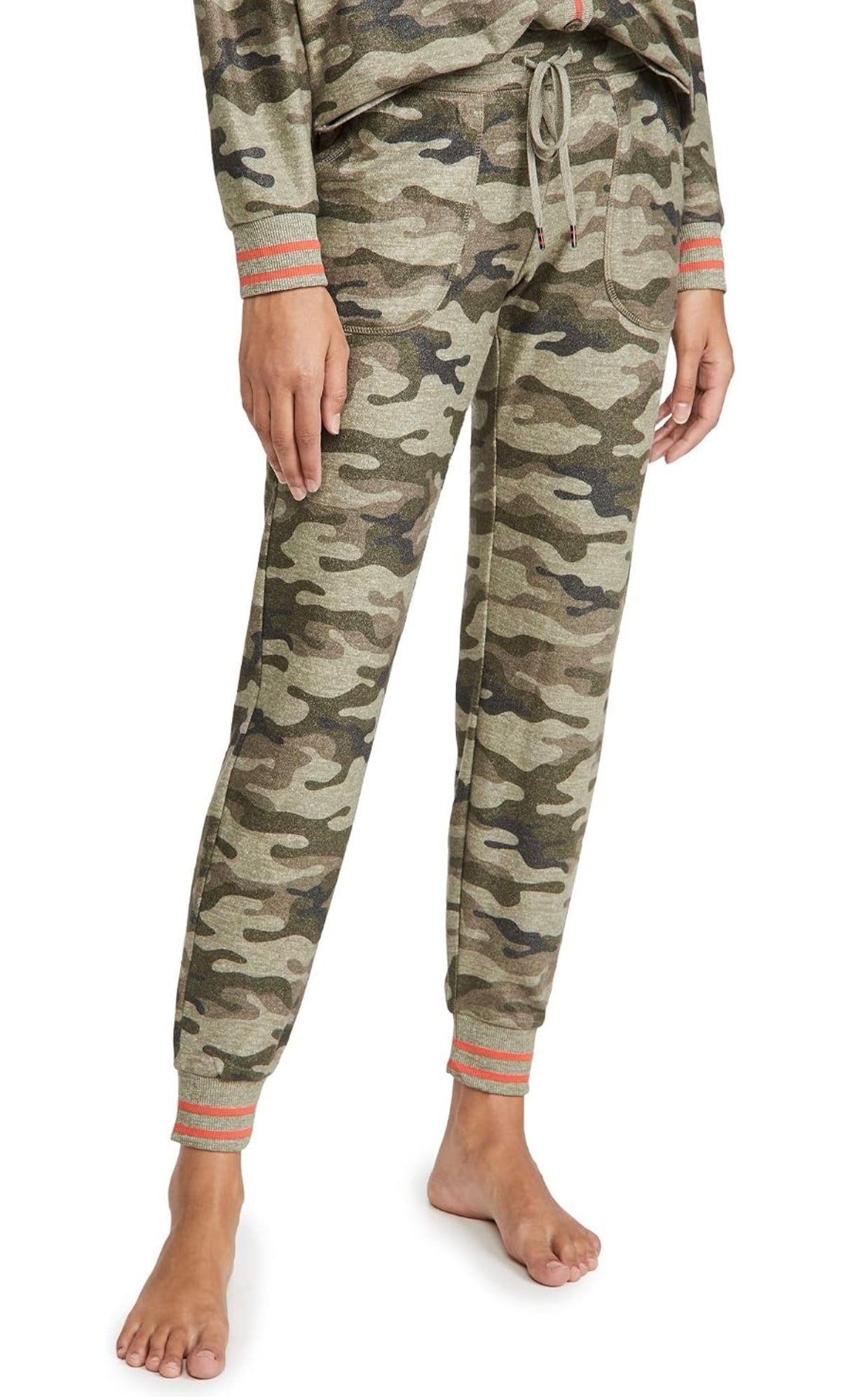 PJ Salvage Womens Size Large Camouflage Sweater jogger