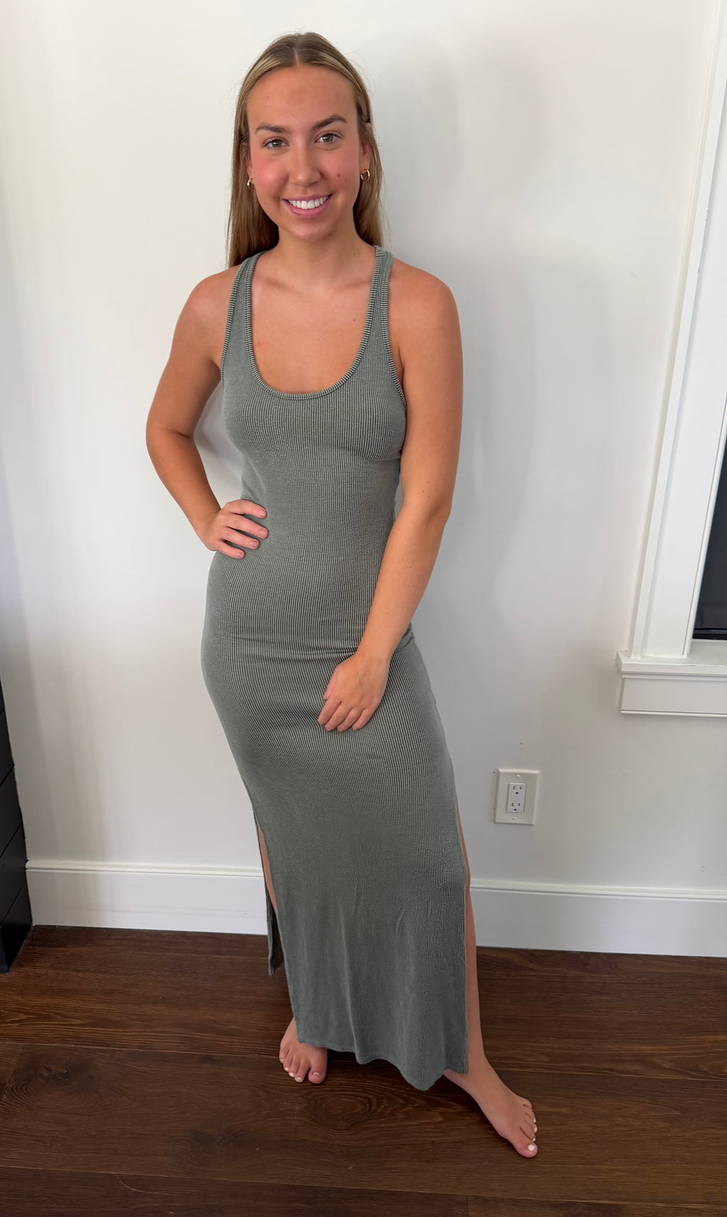 Lulus Ribbed Bodycon Maxi - size small