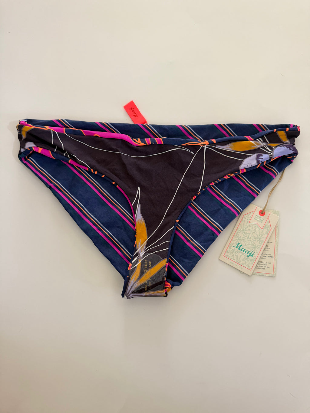 Maaji Reversible Swim Bottoms NWT - size XL