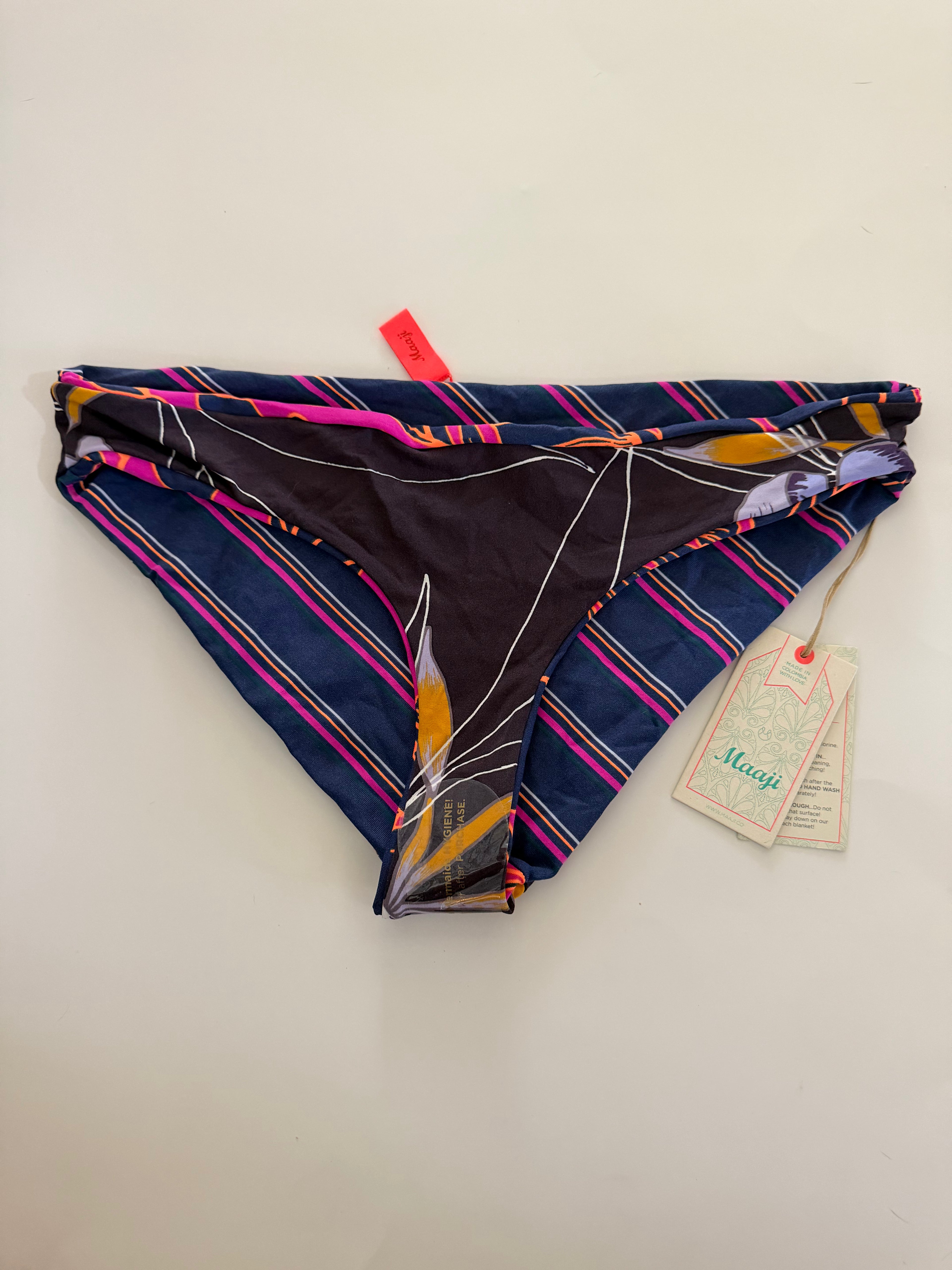 Maaji Reversible Swim Bottoms NWT - size XL