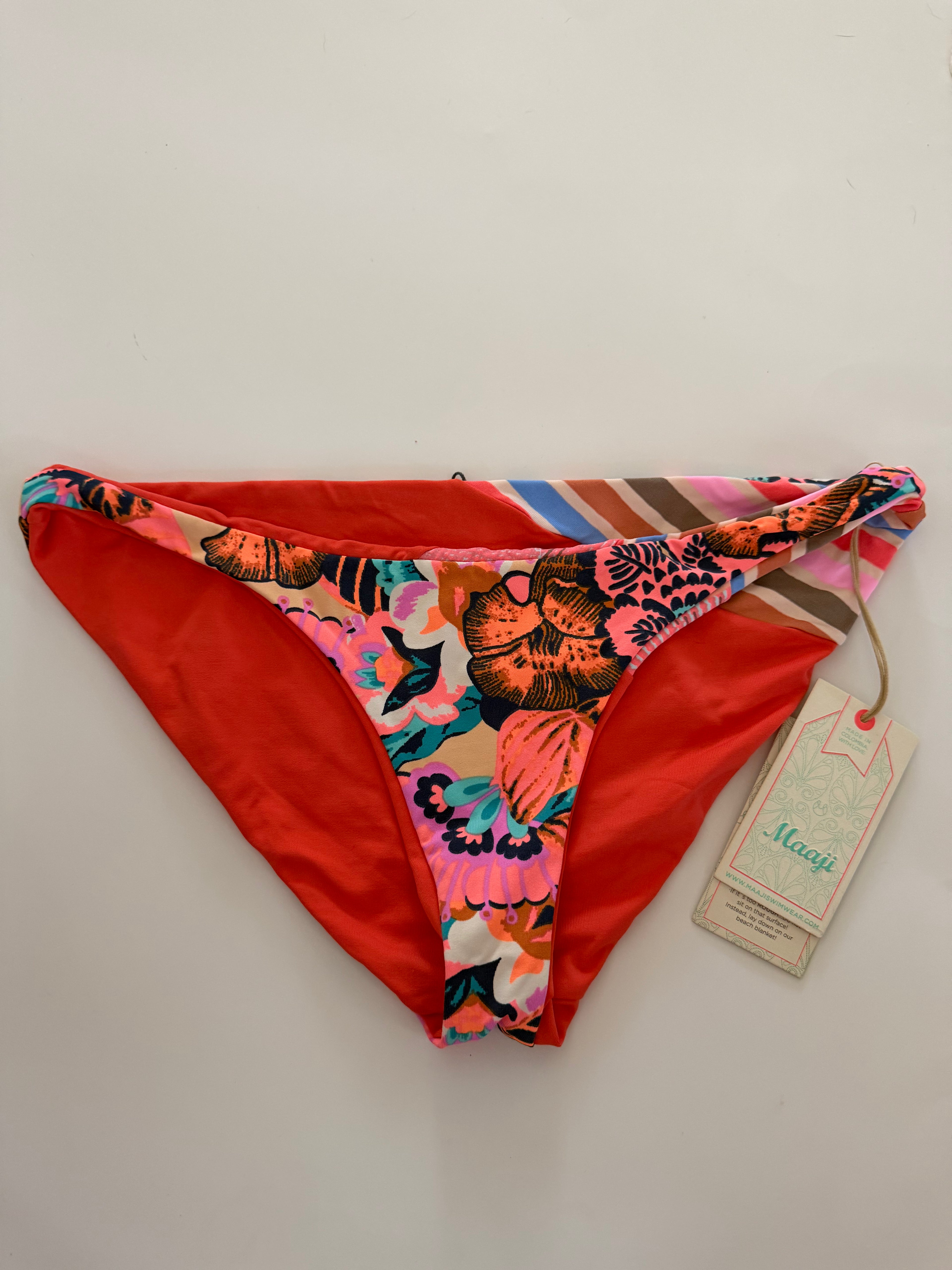 Maaji Reversible Swim Bottoms NWT - size large