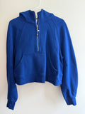 Lululemon Scuba Half Zip size medium/large (royal blue)