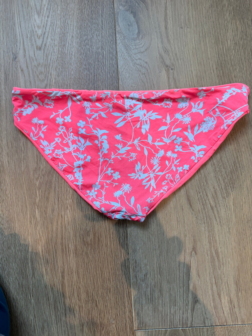 Maaji Bottoms - size M/L