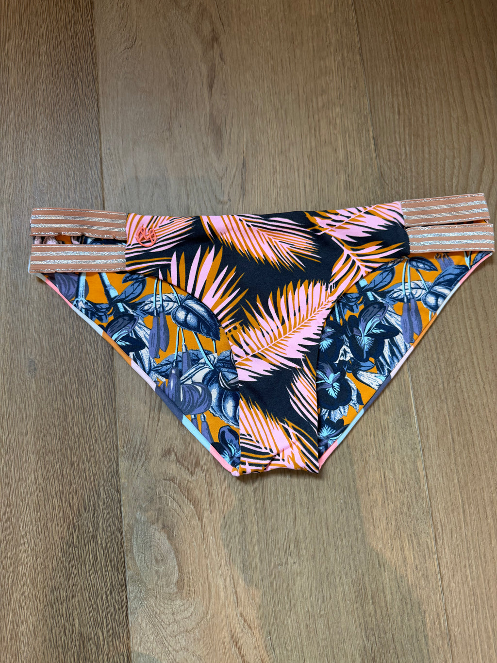 Maaji Shimmer Bottoms - size S/M