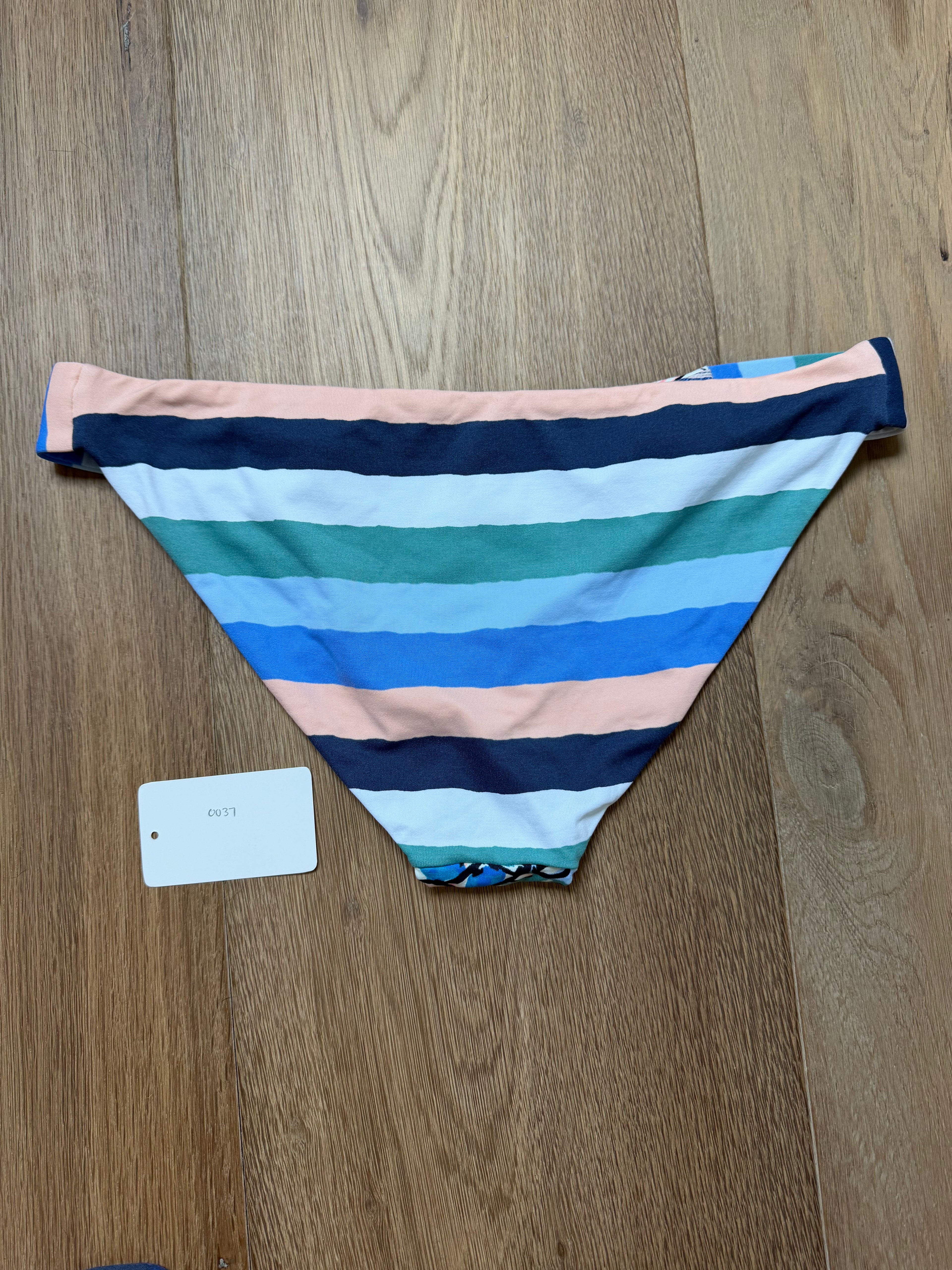 Maaji Bottoms - size