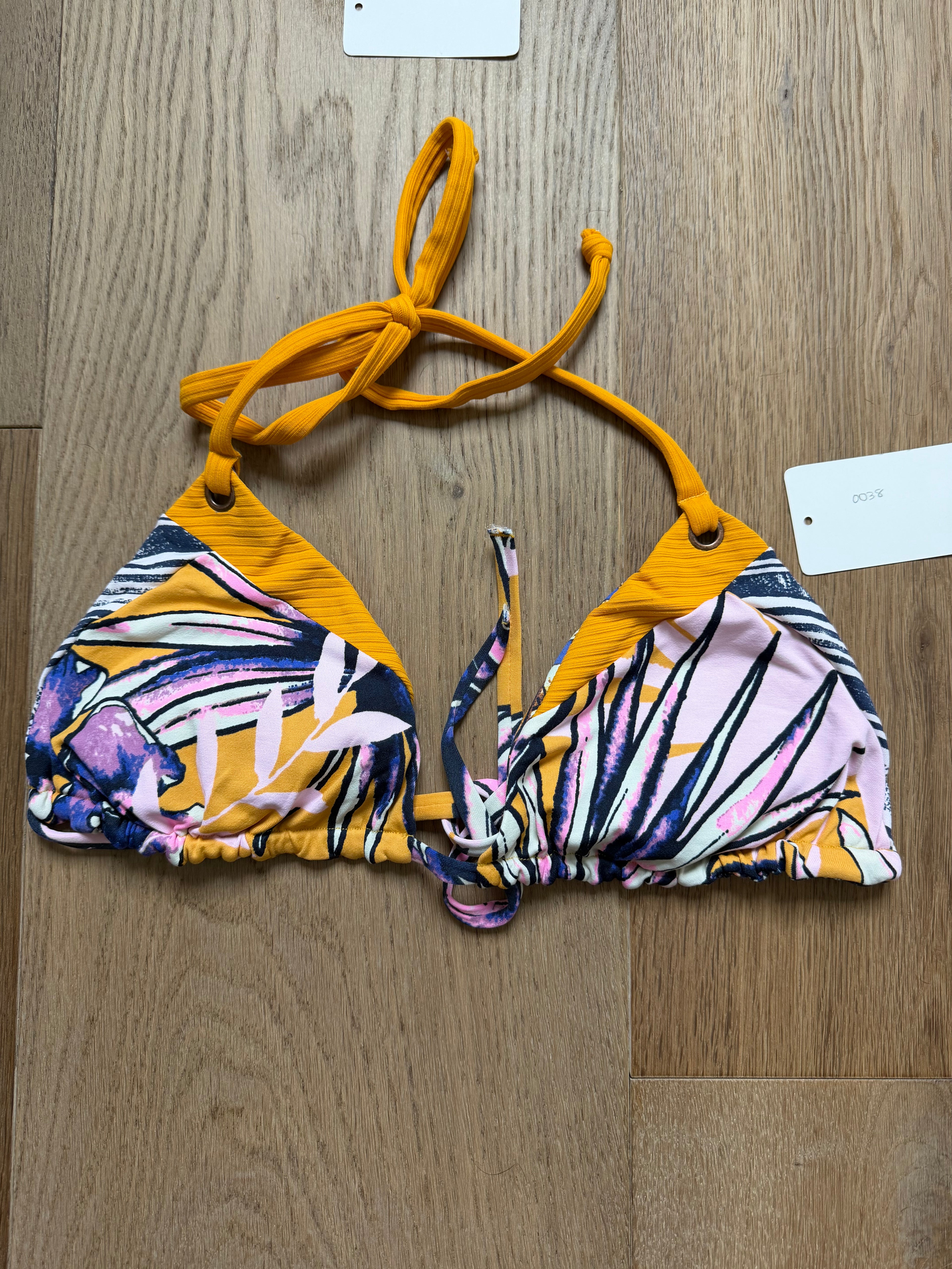 Maaji Triangle Top - size small