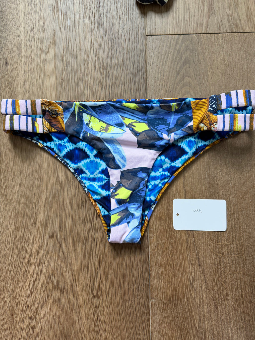 Maaji Swim Bottoms - size small