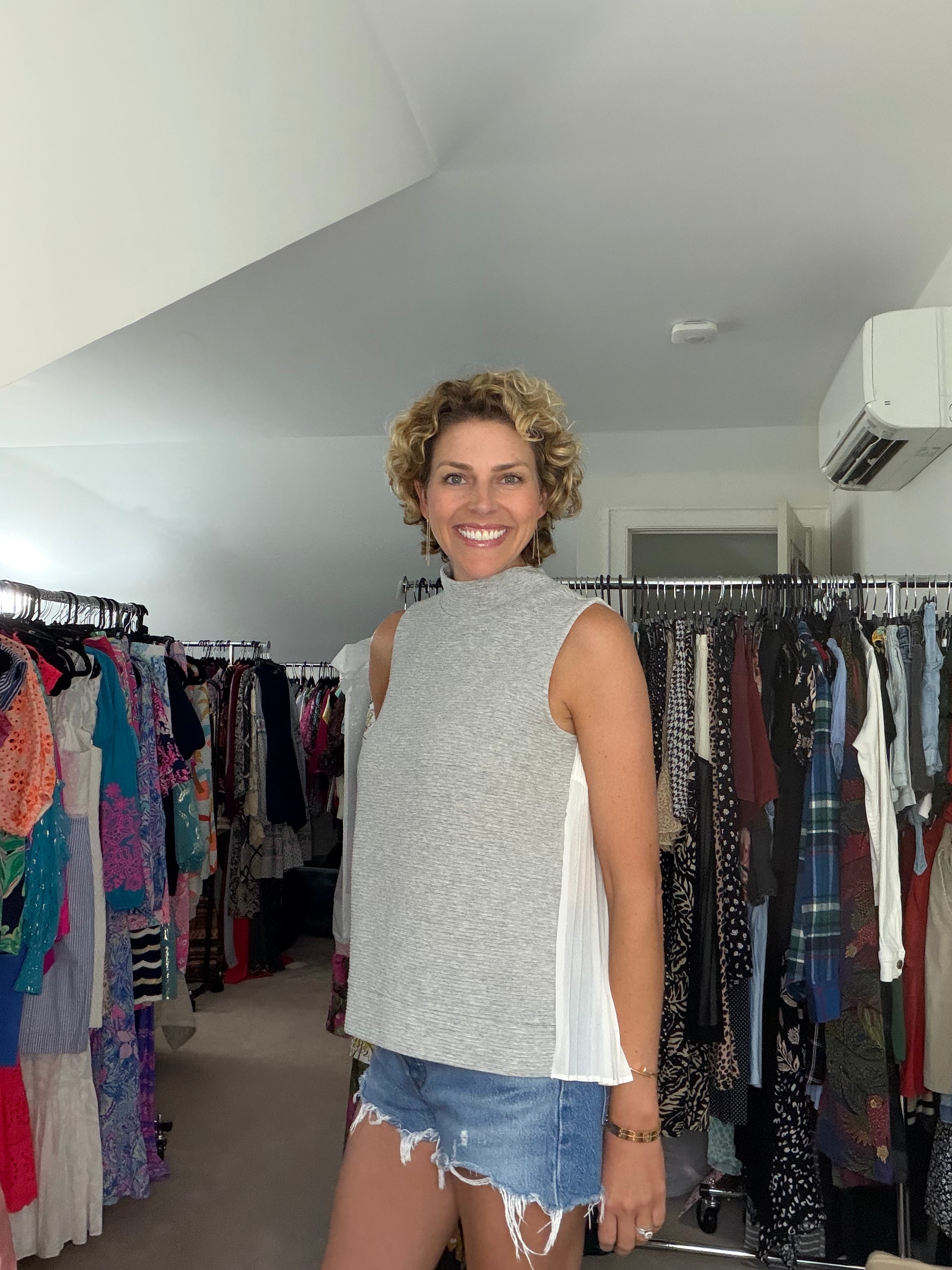 French Connection Pleated Mock Neck Tank - size medium